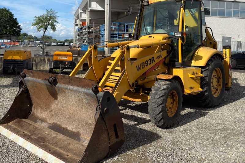 OmecoHub - Immagine KOMATSU WB93R-2